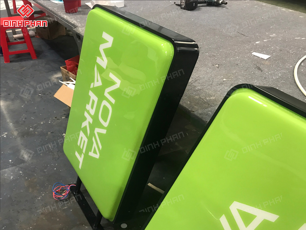 Bảng hiệu hộp đèn Nova Market tại Buôn Ma Thuột