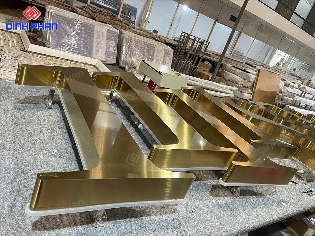Chữ inox vàng xước gia công tại Đắk Lắk
