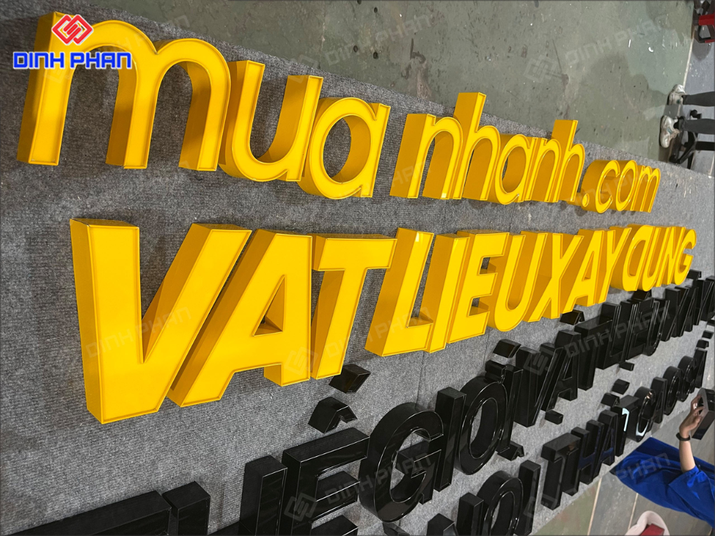 Bộ chữ nhôm Rita Võ tại Buôn Ma Thuột