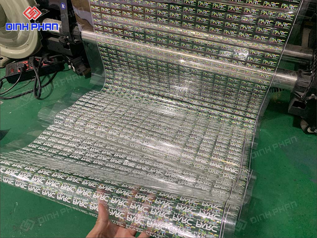 Tem, nhãn in UV DTF tại Buôn Ma Thuột