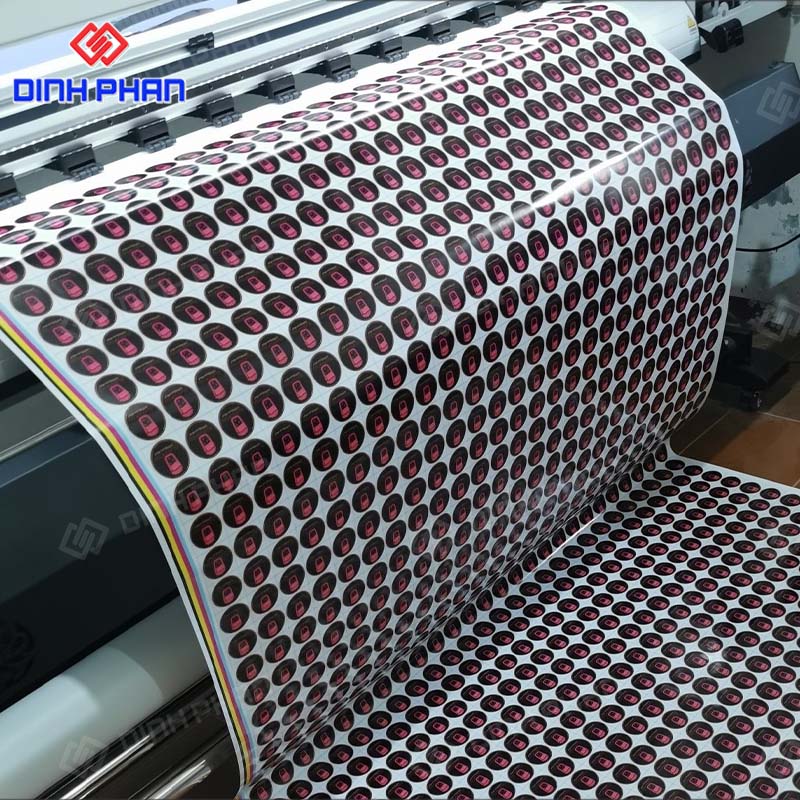 In decal UV nhãn dán tại Buôn Ma Thuột