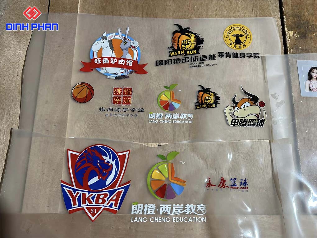 In UV decal trong tại Buôn Ma Thuột