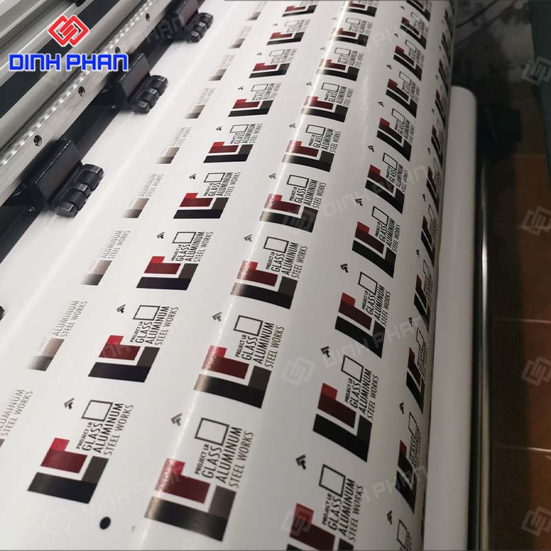 In nhãn dán UV trên decal tại Buôn Ma Thuột
