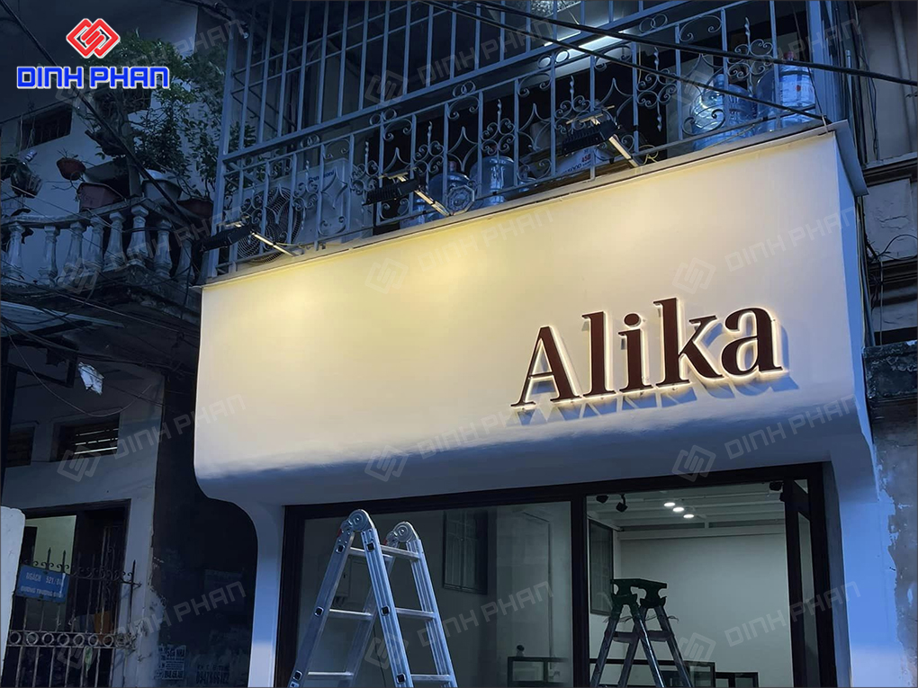 Bảng hiệu spa alu kết hợp chữ nổi tại Buôn Ma Thuột