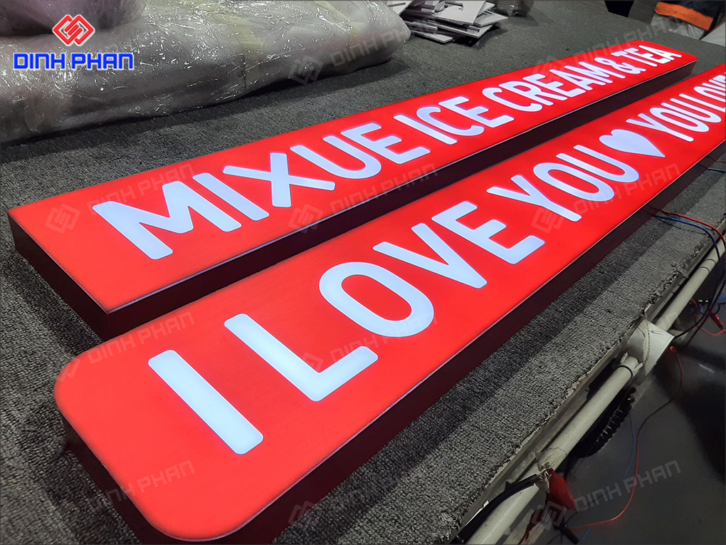 In UV bảng hiệu Mixue tại Buôn Ma Thuột