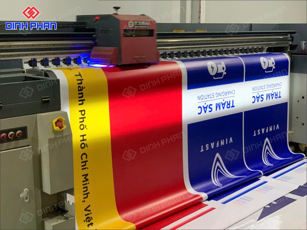Địa chỉ dịch vụ in UV cuộn Buôn Ma Thuột giá rẻ