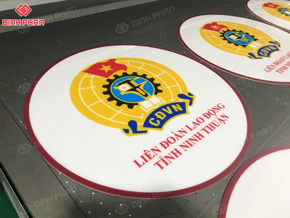 Dịch vụ in UV phẳng tại Buôn Ma Thuột