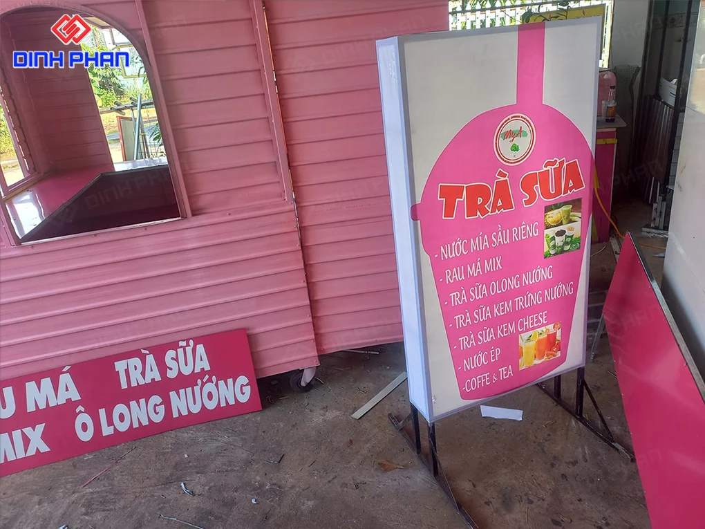 Làm bảng hiệu BMT