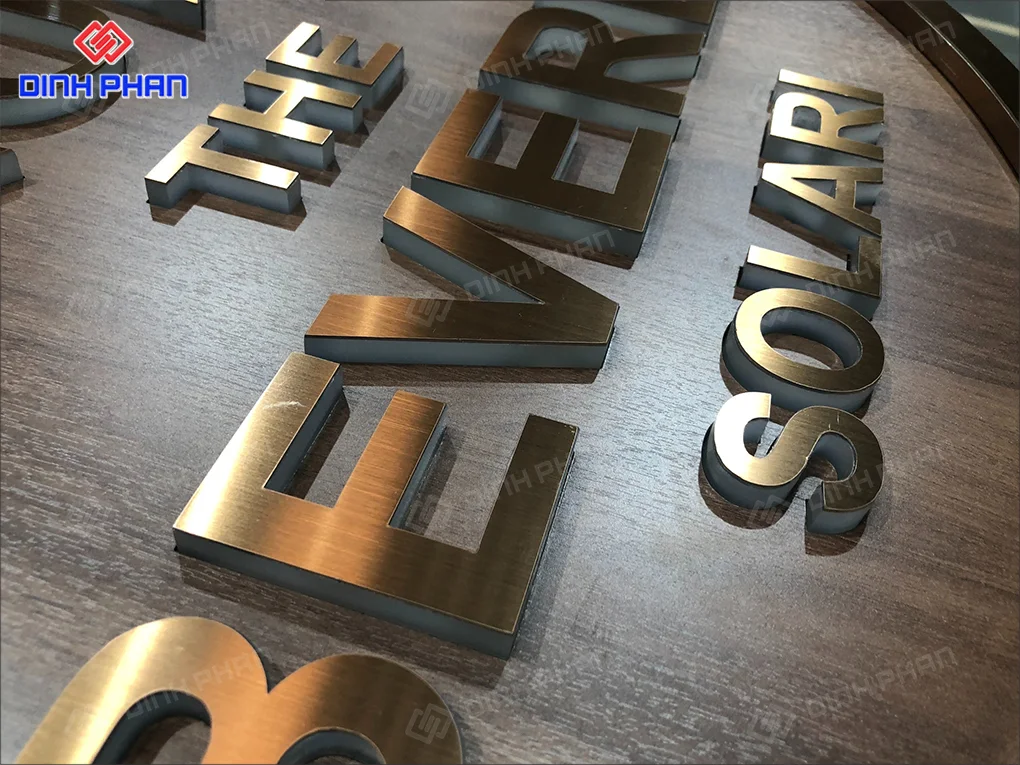 Làm bảng hiệu gỗ BMT