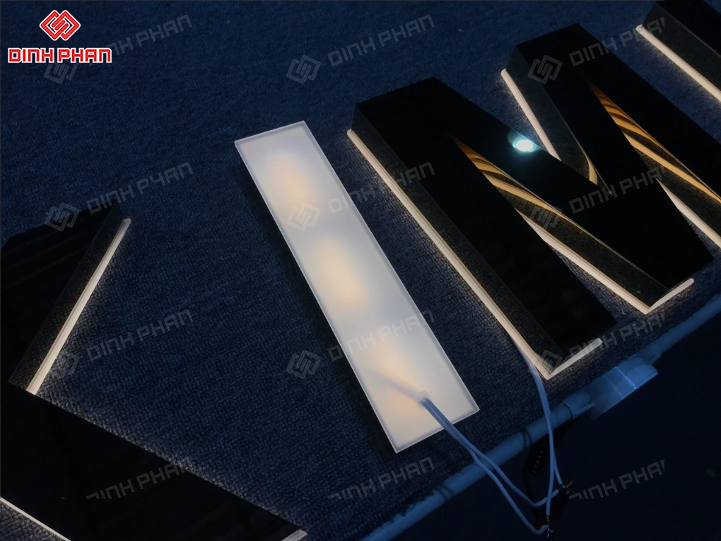 Làm chữ inox Đắk Lắk