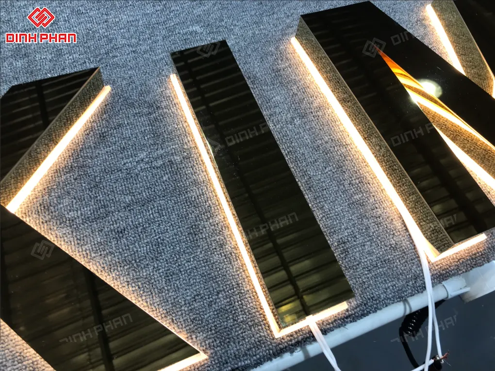 Làm chữ inox Đắk Lắk