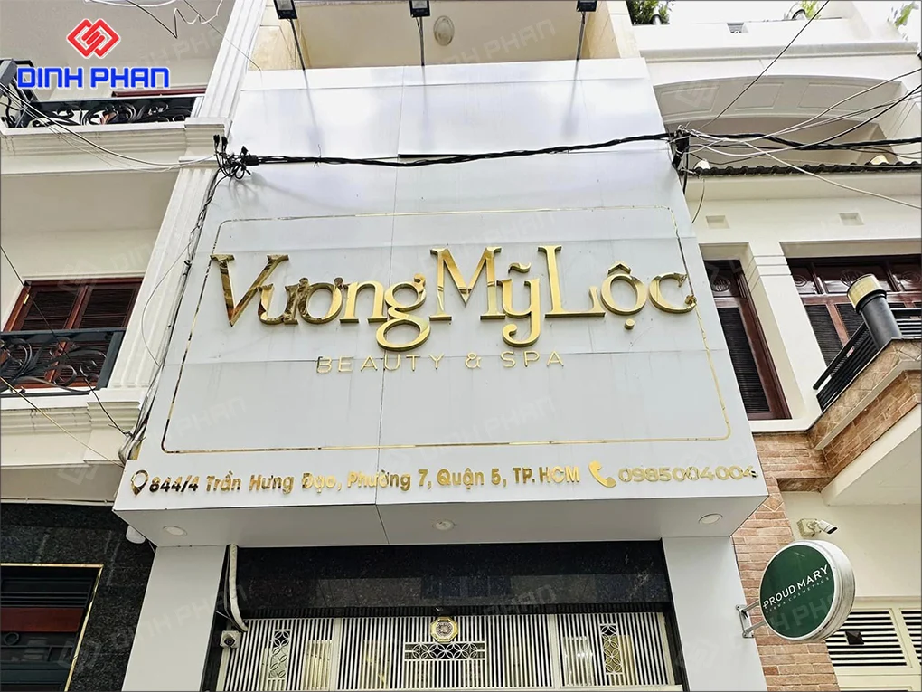 Biển vẫy spa BMT