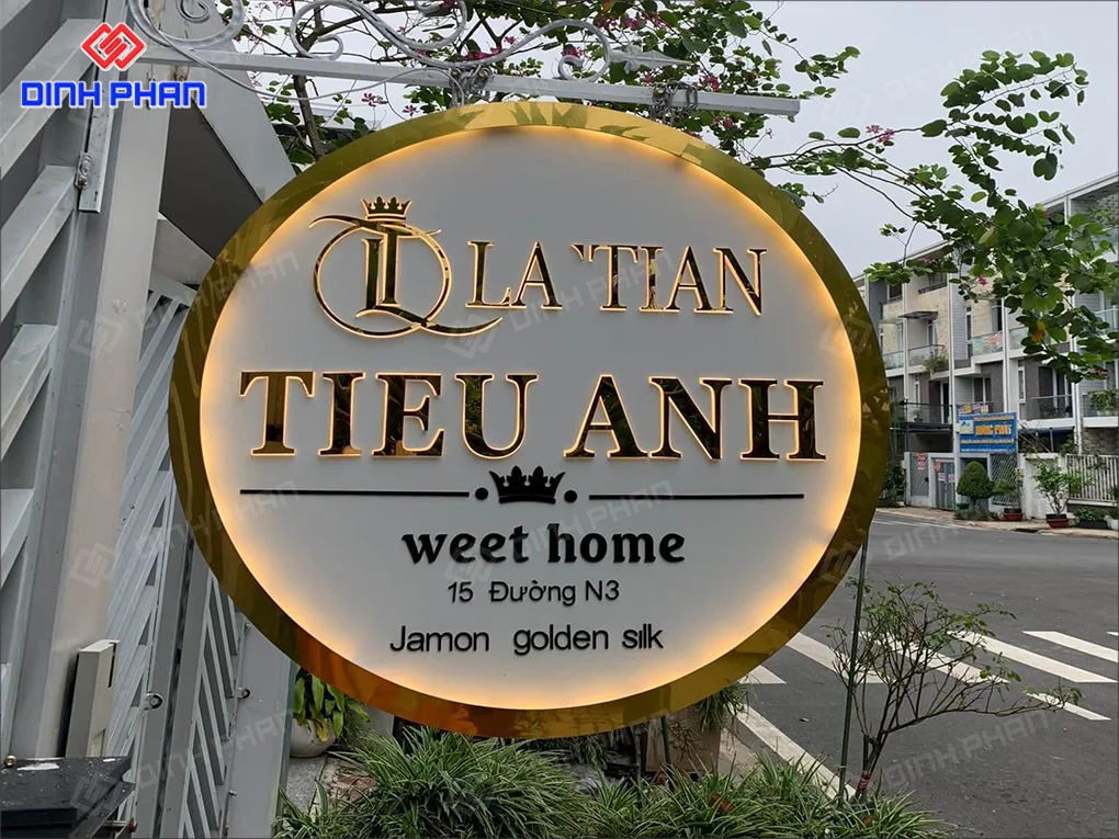 Biển vẫy spa BMT