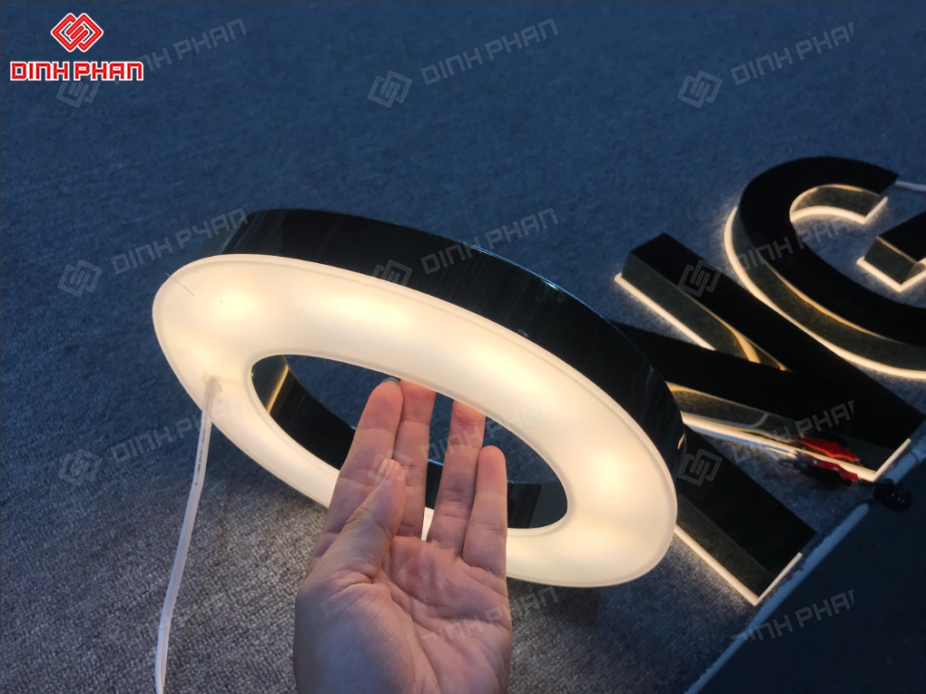 Gia công chữ inox BMT