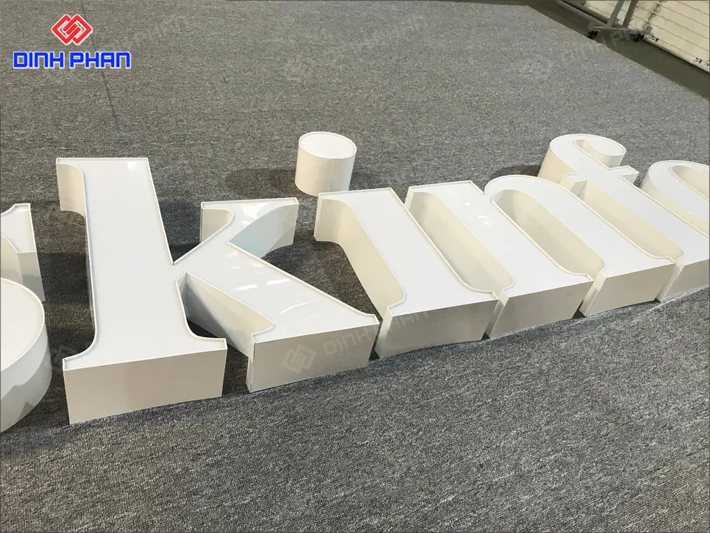 Gia công chữ nhôm BMT