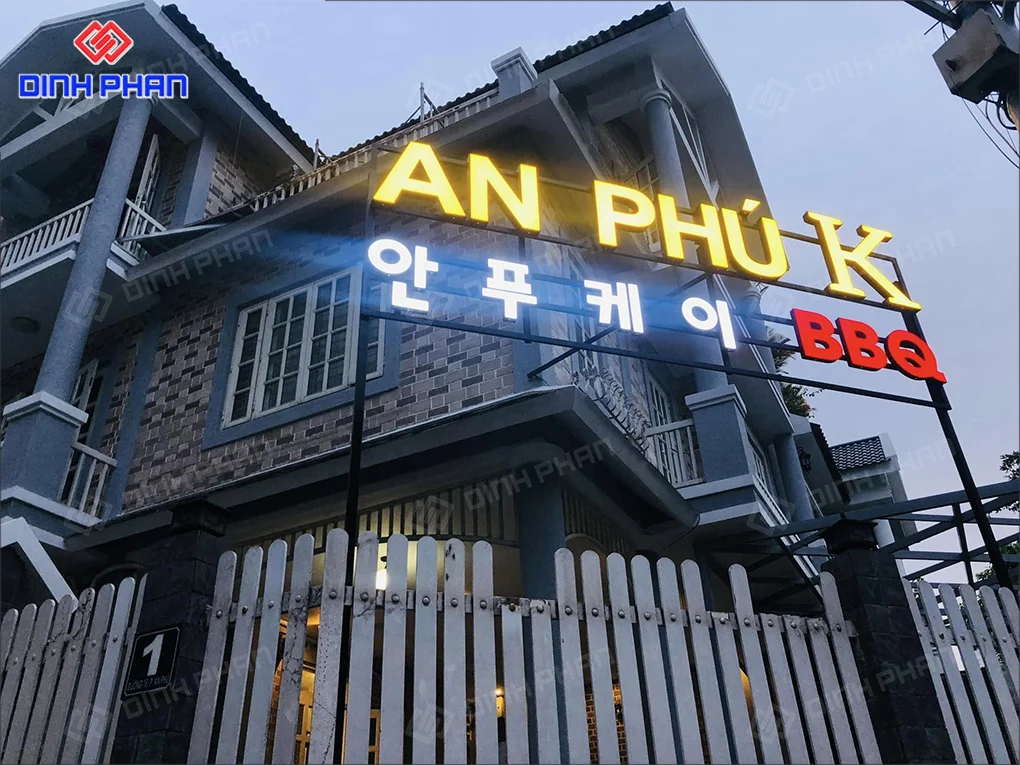 Làm bảng hiệu nhà hàng BMT