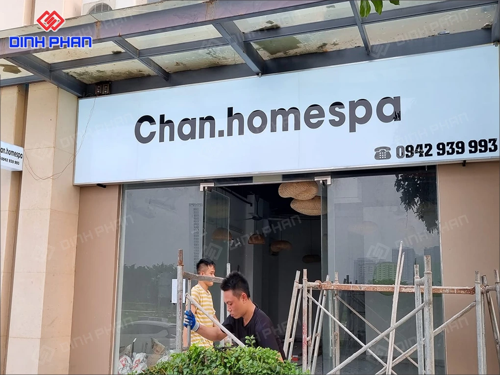 Thi công bảng hiệu Daklak