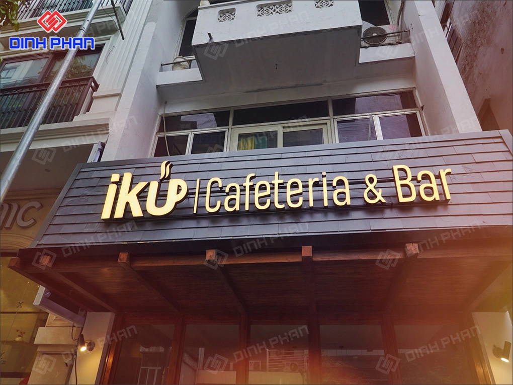 Bảng hiệu cafe Daklak