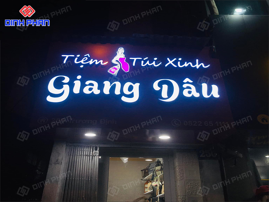 Thi công bảng hiệu shop quần áo Daklak giá rẻ