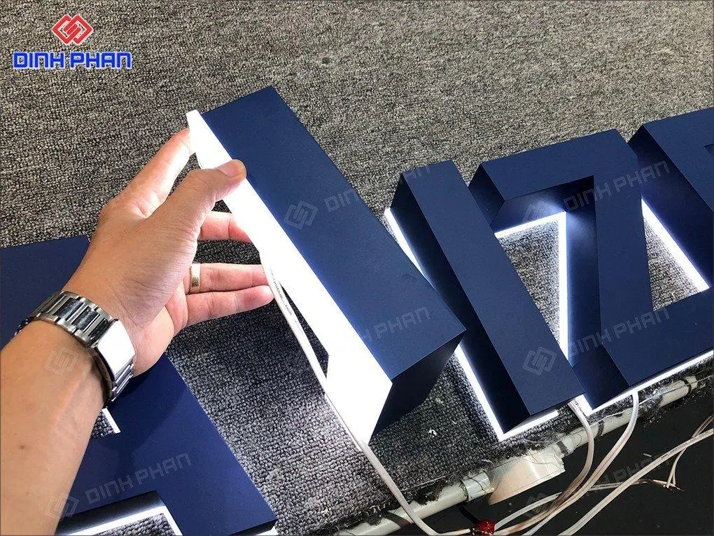 Chữ inox sơn hấp nhiệt BMT