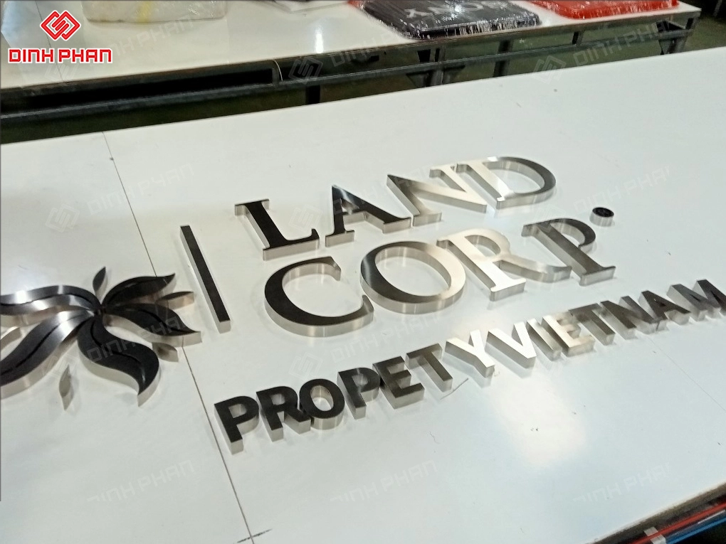 Làm bảng hiệu chữ inox BMT theo yêu cầu, giá rẻ Làm bảng hiệu chữ inox BMT