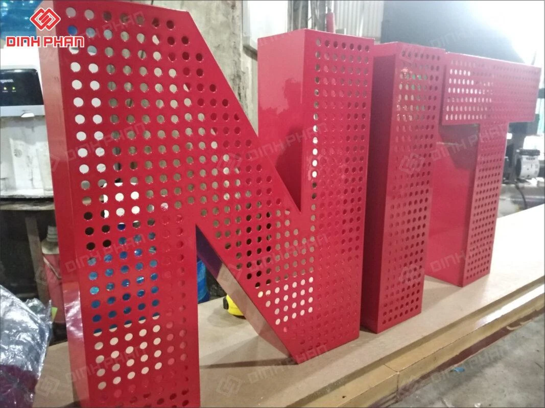 Làm chữ Tole Daklak