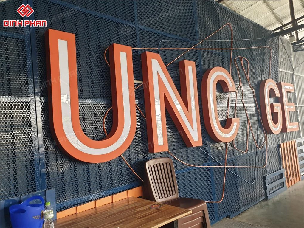 Làm chữ Tole Daklak