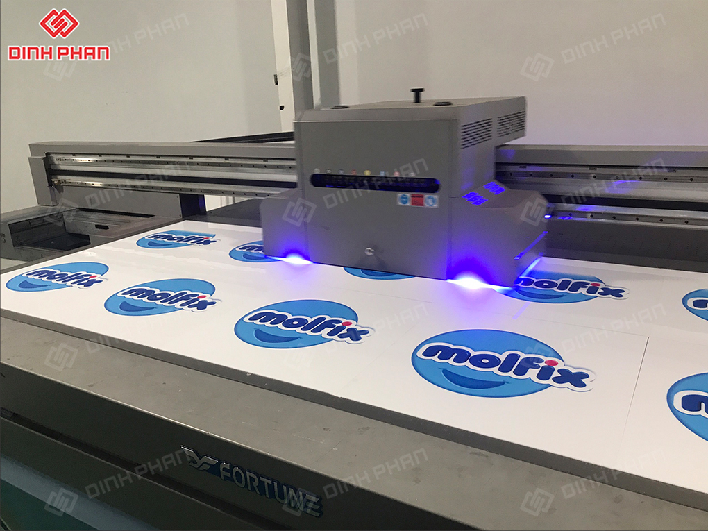 In UV mica Gia Lai màu đẹp, giá tốt, mọi kiểu dáng In UV mặt hộp đèn mica