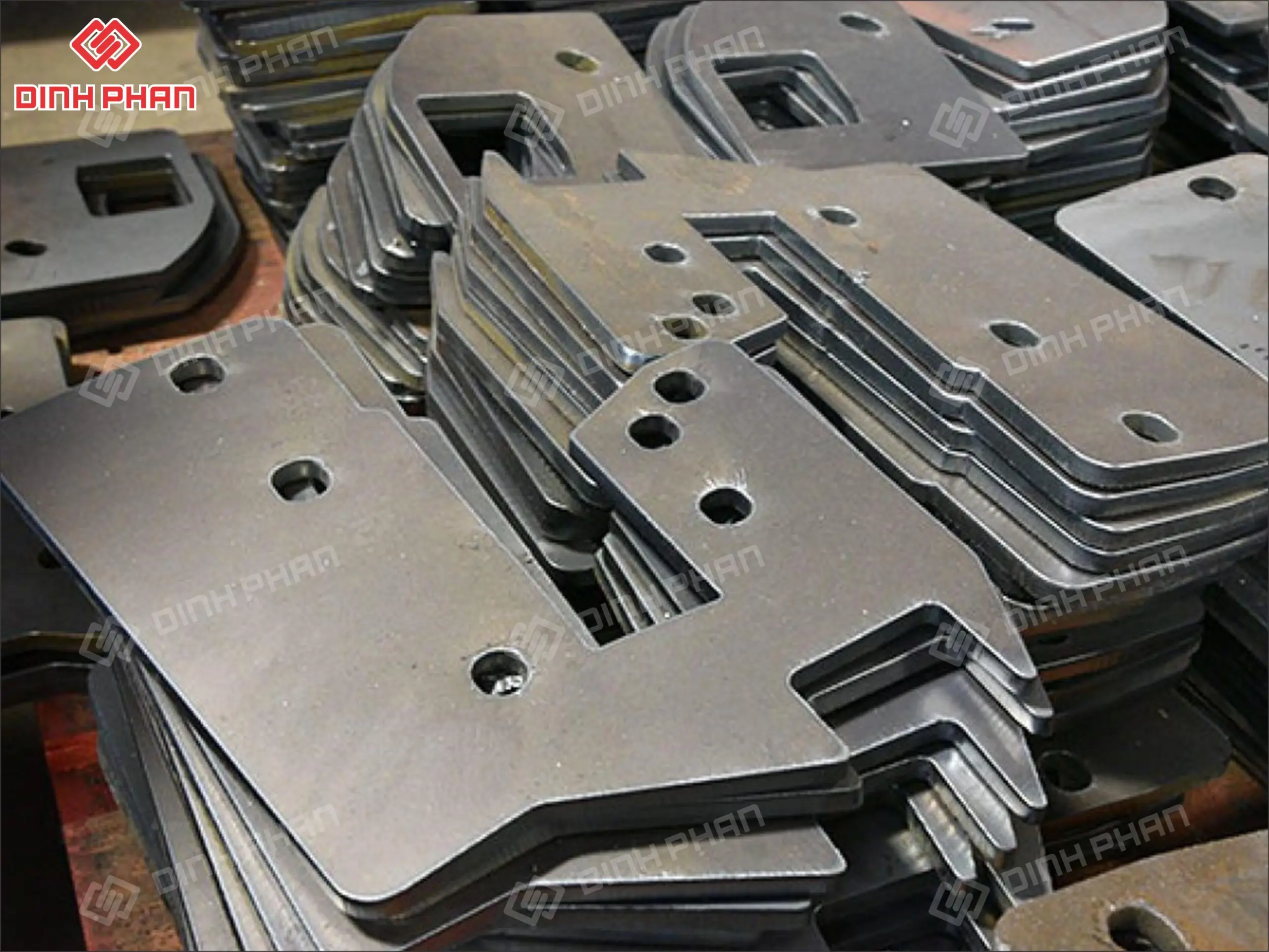 Gia công cắt laser BMT