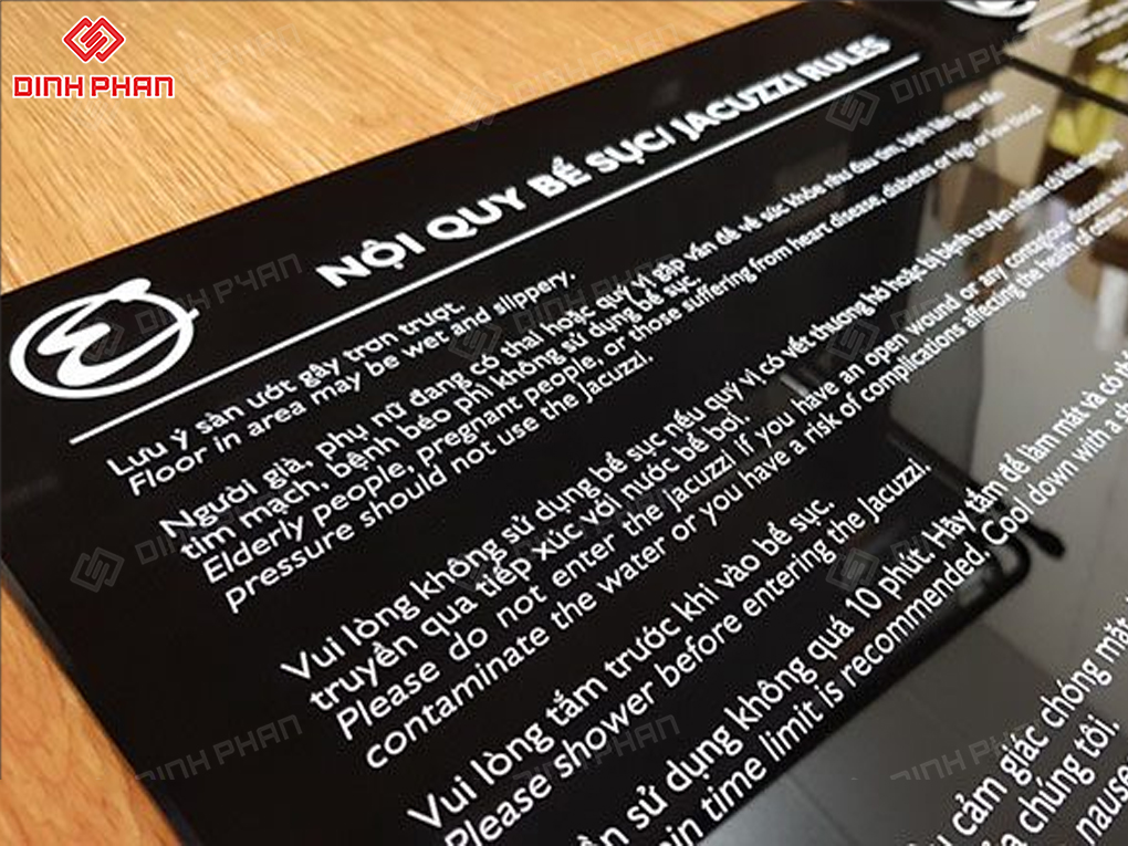 Bảng nội quy mica in UV 