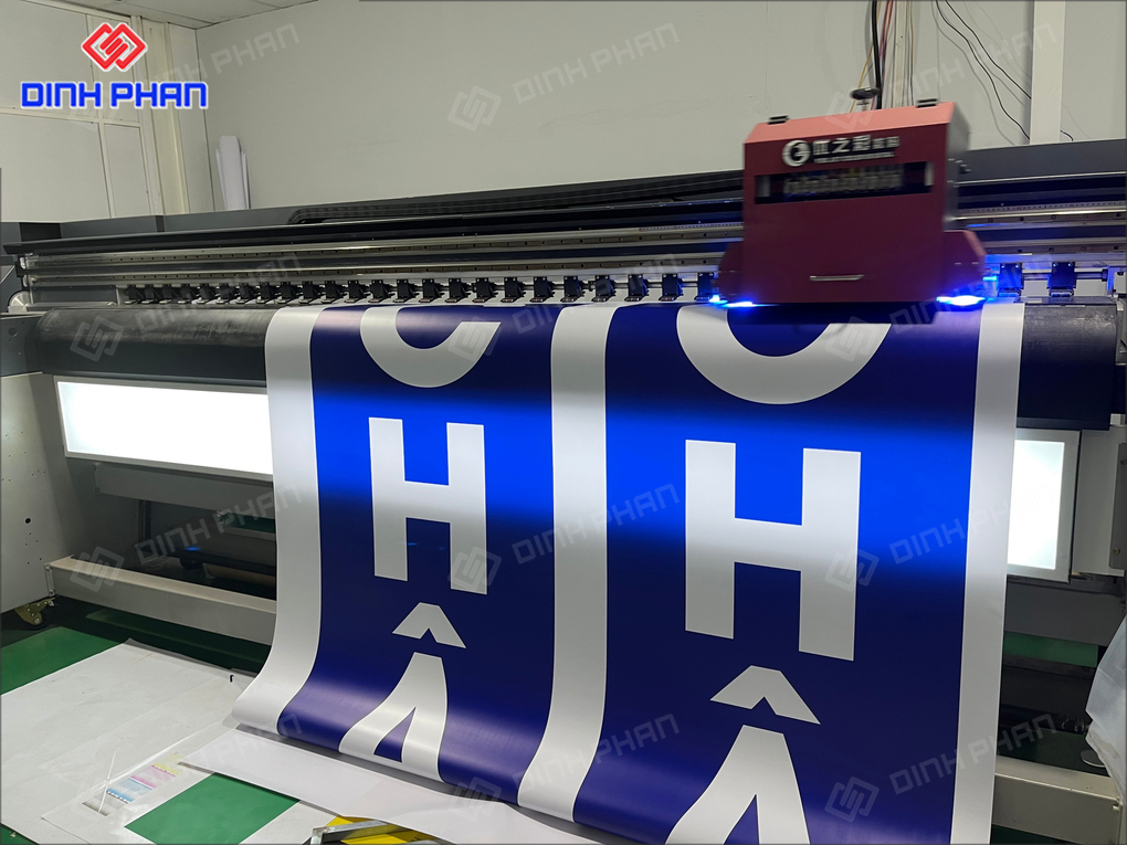 In UV bạt Long Châu 