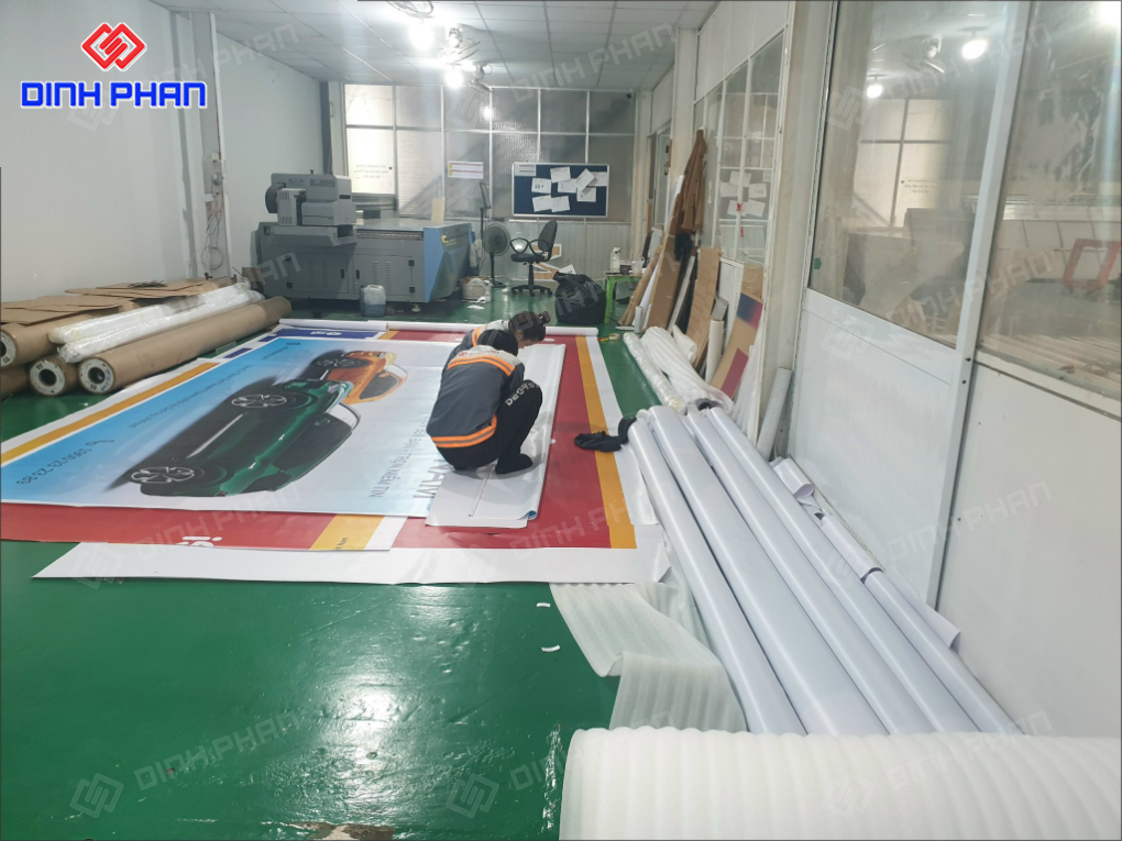 In UV mica Nha Trang