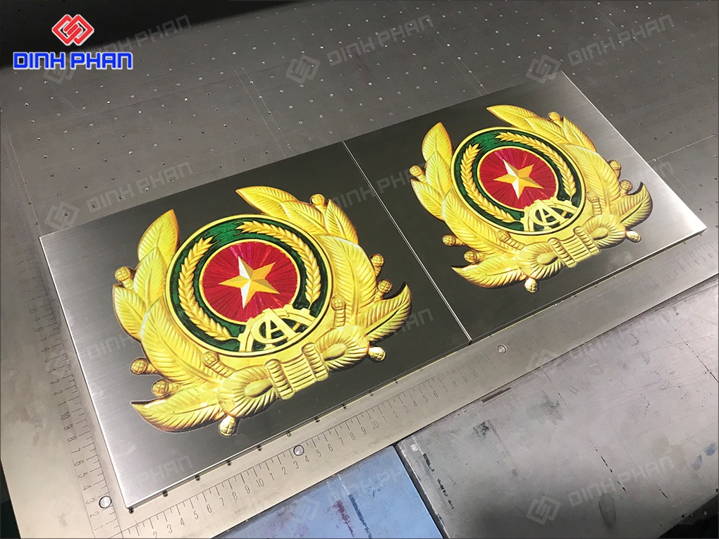 In UV phẳng Gia Lai hiện đại, sắc nét cho ấn phẩm, quảng cáo Quốc hiệu