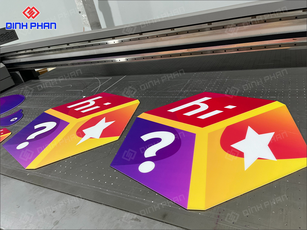 In UV phẳng Gia Lai hiện đại, sắc nét cho ấn phẩm, quảng cáo Đồ trang trí