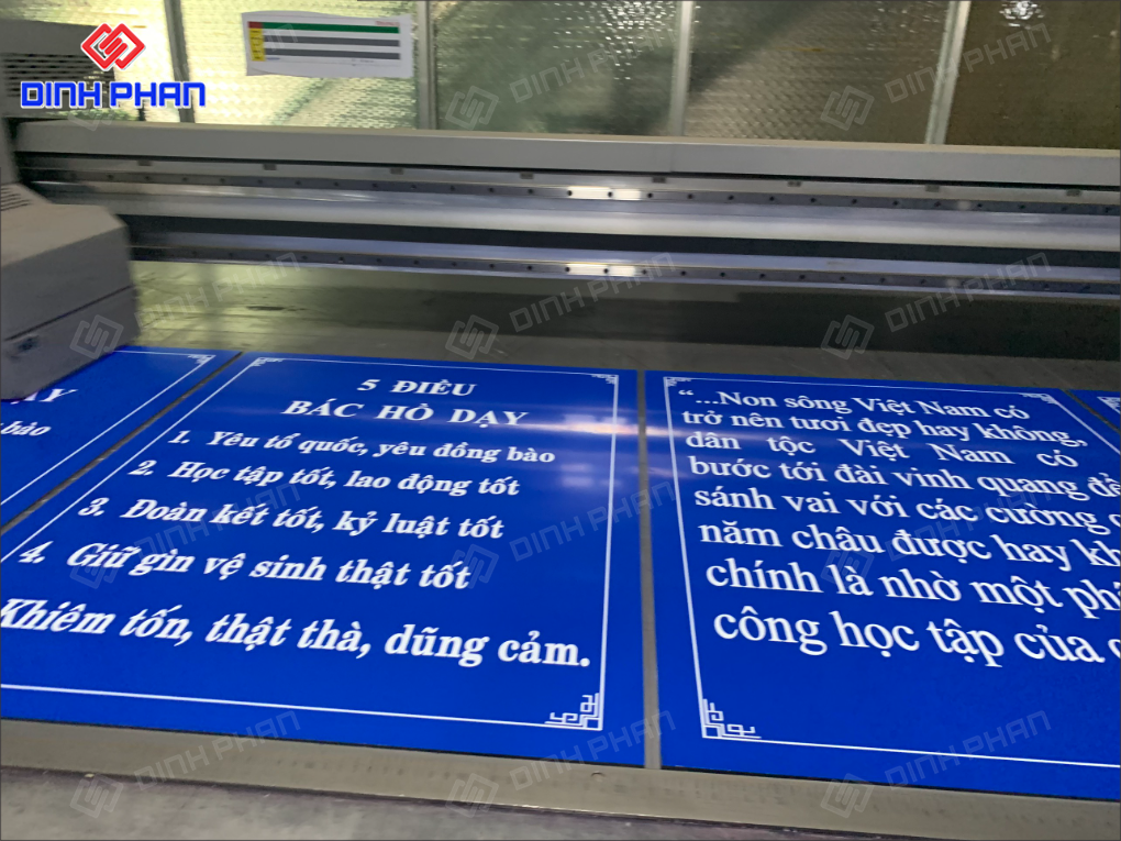 In UV phẳng Nha Trang giá rẻ, uy tín & chất lượng