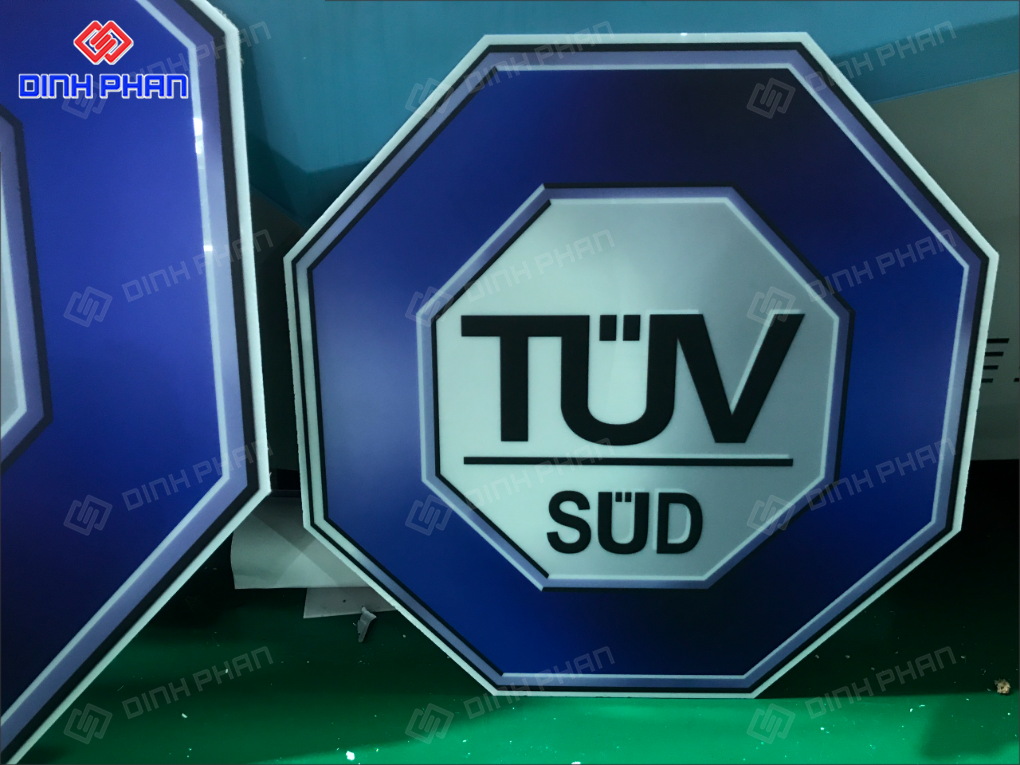 In UV trên mọi chất liệu BMT