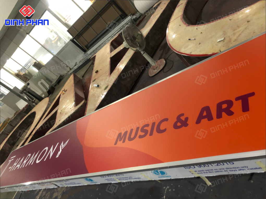 In UV trên mọi chất liệu BMT