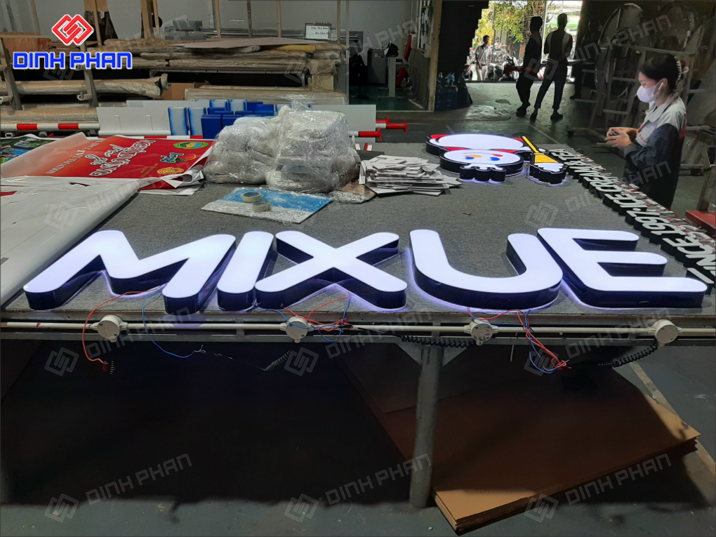 In UV trên mọi chất liệu BMT