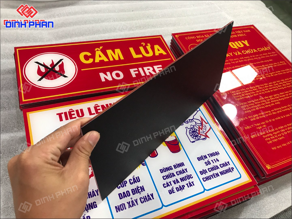 In UV trên mọi chất liệu BMT