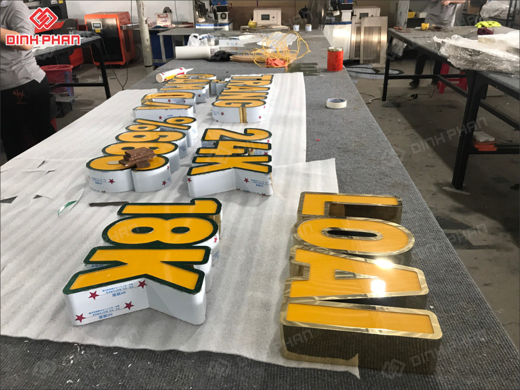 Làm chữ inox Phú Yên giá rẻ, bền đẹp Bảng hiệu tiệm vàng