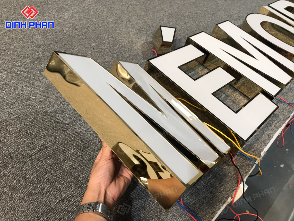 Làm chữ inox vàng gương BMT theo yêu cầu, giá rẻ Làm chữ inox vàng gương BMT