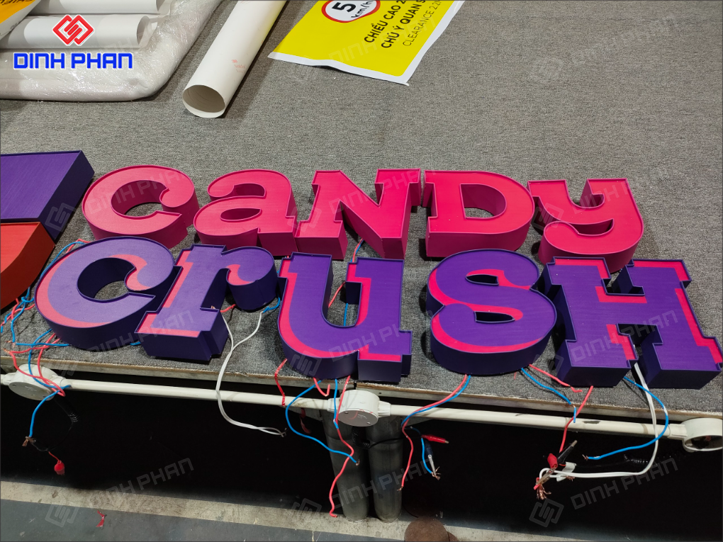 Gia công chữ inox Lâm Đồng làm bảng hiệu cao cấp Bảng hiệu cửa hàng