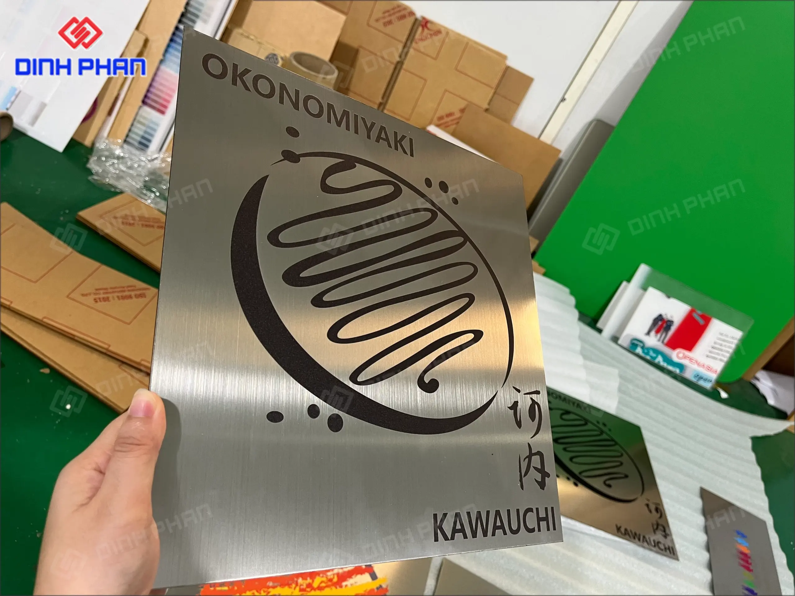 Dịch vụ in UV BMT uy tín, giá rẻ Dịch vụ in UV BMT