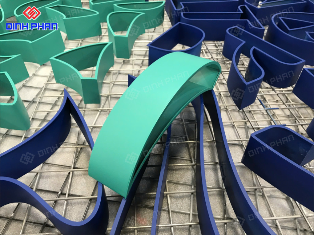 Gia công chữ inox Khánh Hòa sang trọng, bền đẹp Gia công chữ inox Khánh Hòa