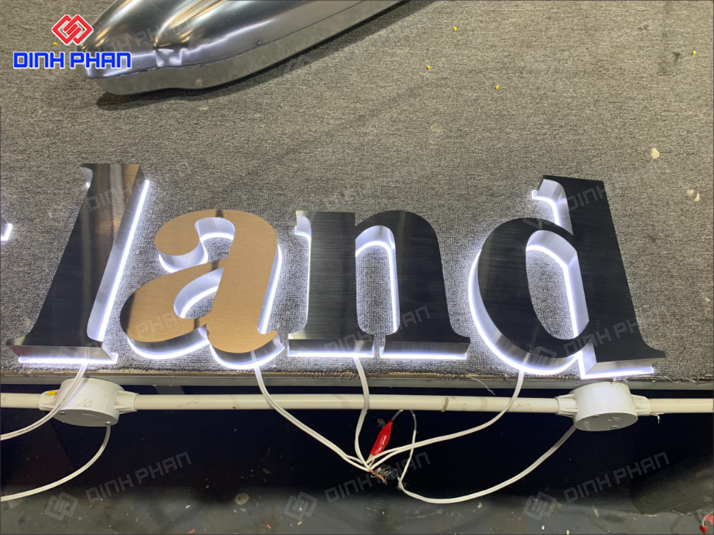 Địa chỉ gia công chữ inox sáng chân đèn LED ở BMT giá rẻ Gia công chữ inox sáng chân đèn led ở BMT