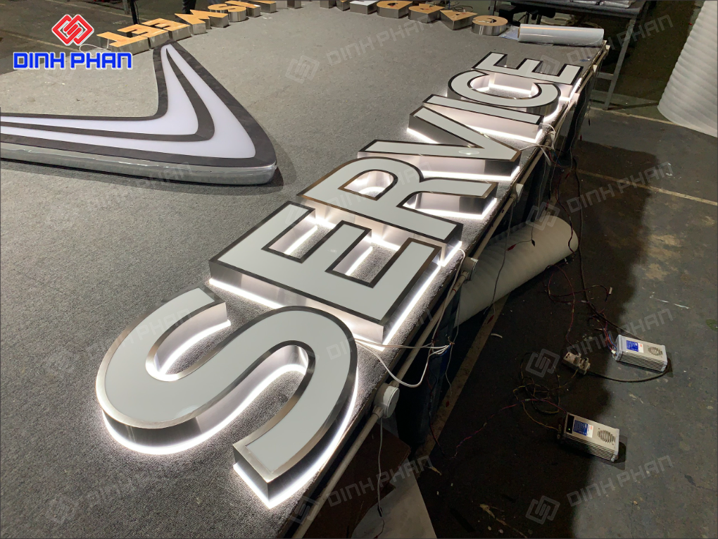 Địa chỉ gia công chữ inox sáng chân đèn LED ở BMT giá rẻ Gia công chữ inox sáng chân đèn led ở BMT