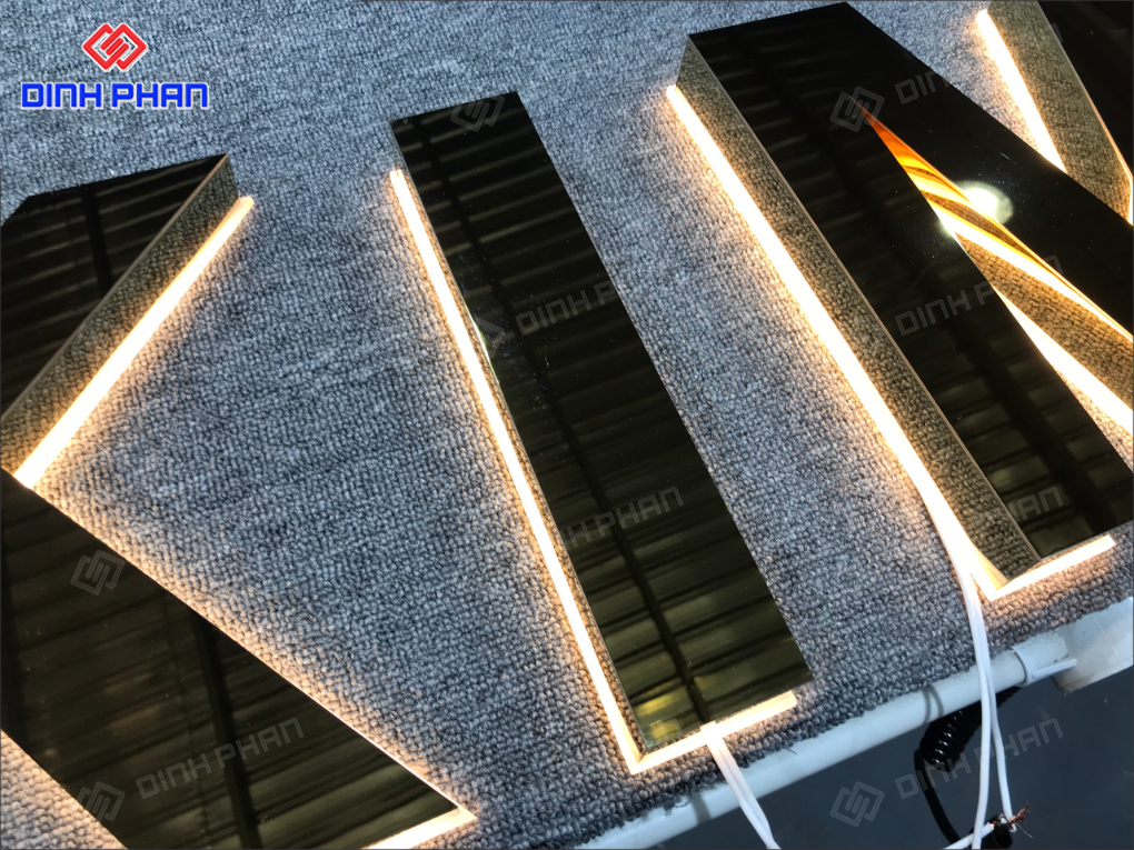 Địa chỉ gia công chữ inox sáng chân đèn LED ở BMT giá rẻ Gia công chữ inox sáng chân đèn led ở BMT