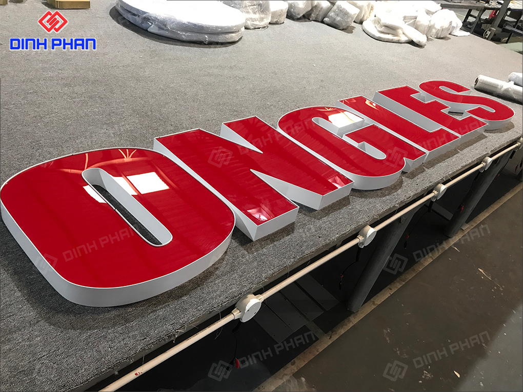 Gia công chữ nhôm Đắk Nông bền đẹp, sắc nét Bảng hiệu cửa hàng