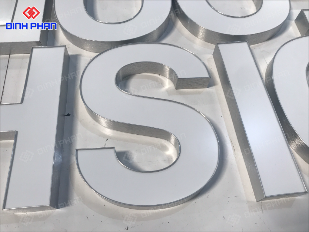 Làm chữ nhôm Đắk Nông bền đẹp, hiện đại Chữ nhôm mặt mica