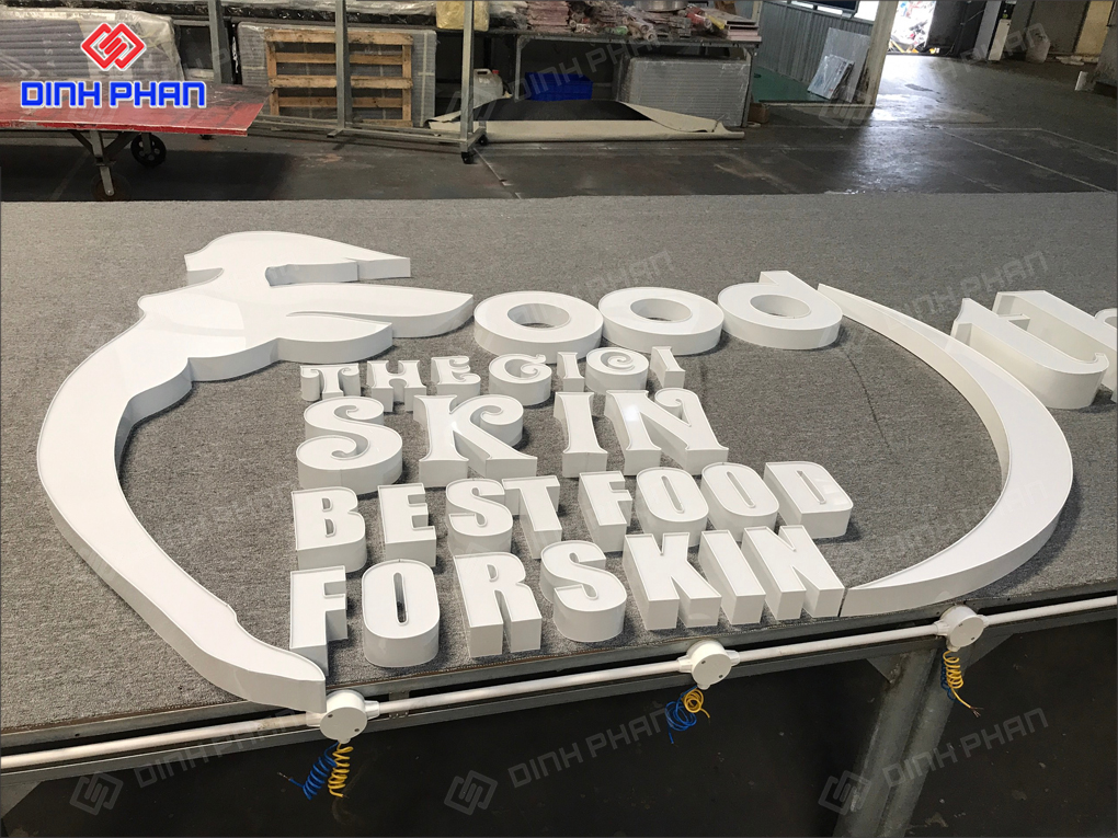 Gia công chữ nhôm Khánh Hòa bền đẹp, giá tốt Bộ chữ nhôm sơn